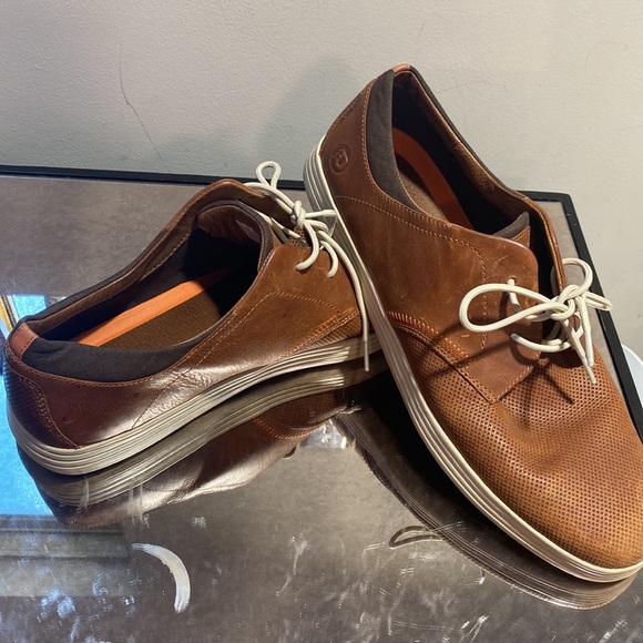 - - Dunham - Picture 8 of 8